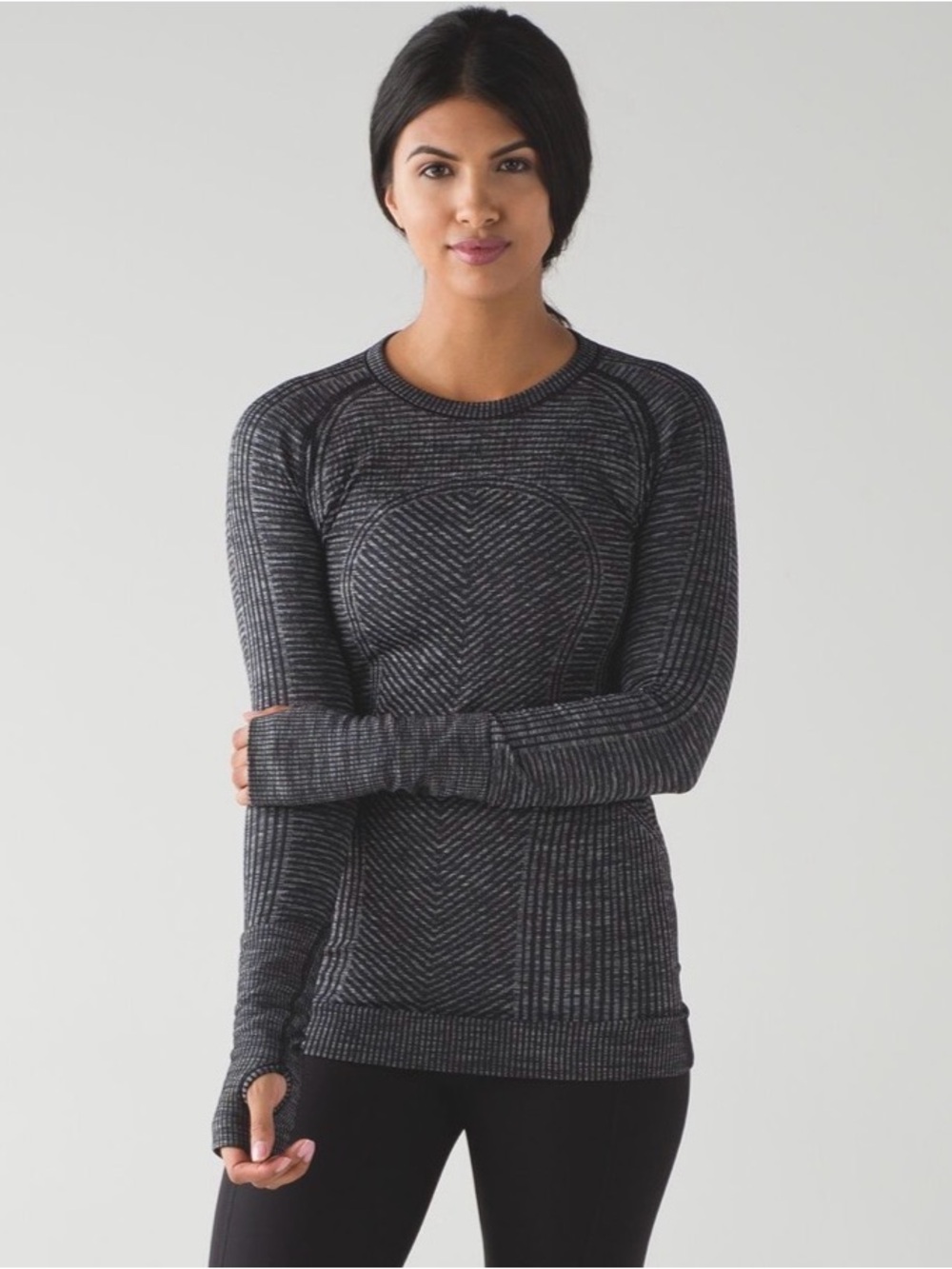 Lululemon Restless Pullover in Heathered Black ORG RETAIL $88